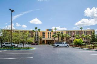 Comfort Inn & Suites Kissimmee by the Parks - Orlando - 7