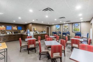 Comfort Inn & Suites - Dalton - 2
