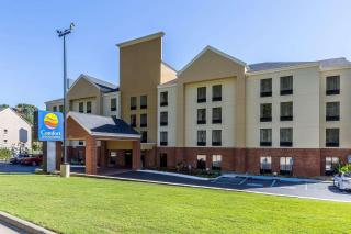 Comfort Inn & Suites - Dalton - 0