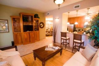 Clarion Suites Roatan at Pineapple Villas - First Bight - 5