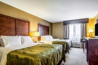 Quality Inn & Suites Salem near I-57 - Salem - 4