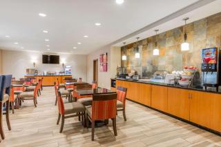 Comfort Suites - Fairview Heights - 1