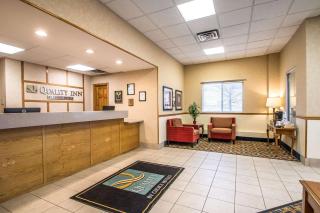 Quality Inn Morris I-80 - Morris - 2