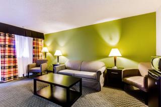 Quality Inn & Suites Moline - Quad Cities - Moline - 9