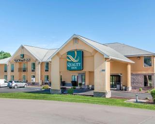 Quality Inn Bloomington Near University - Bloomington - 0