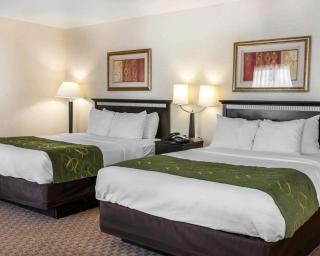 Comfort Suites Southport - Southport - 1