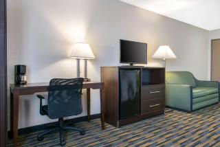 Quality Inn Noblesville-Indianapolis - Noblesville - 8