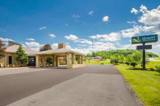 Quality Inn & Suites Frostburg-Cumberland - Frostburg - 9