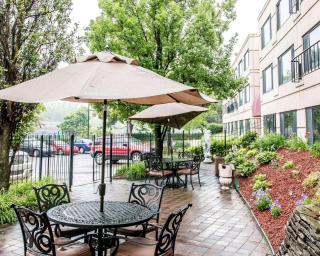 Quality Inn Southfield - Detroit - 2
