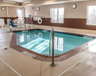 Quality Inn Near Interstate I94 - New Buffalo - 4