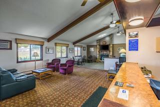 Rodeway Inn - Saint Joseph - 3