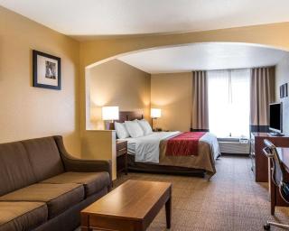 Quality Inn & Suites Bethany - 1