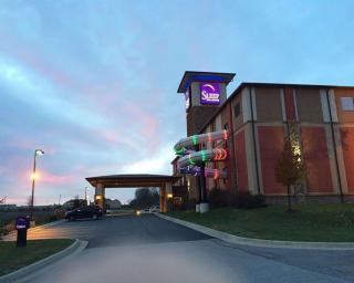 Sleep Inn & Suites Indoor Waterpark - Liberty - 0