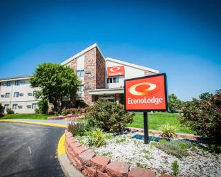 Econo Lodge Kansas City Downtown North - Kansas City - 9