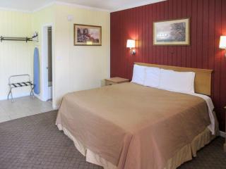 Rodeway Inn - Kansas City - 8