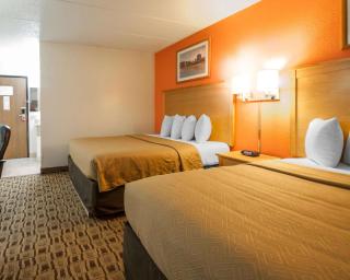 Econo Lodge Kansas City Downtown North - Kansas City - 1