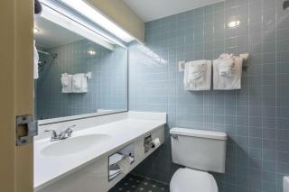 Greenstay Hotel Joplin Missouri - 1