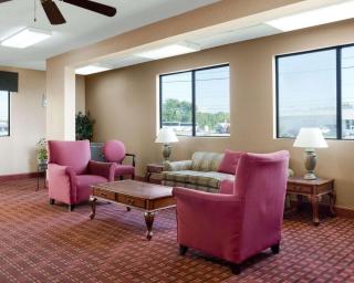 Econo Lodge Greenville - 6