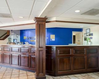 Quality Inn - 6