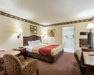 Econo Lodge Grenada - 2