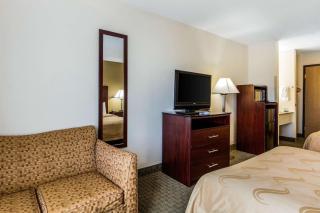 Quality Inn - 1
