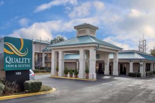 Quality Inn & Suites - Clinton - 0