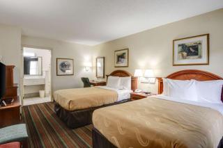 Quality Inn & Suites Biltmore East - Asheville - 7