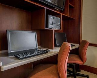 Quality Inn & Suites Biltmore East - Asheville - 1
