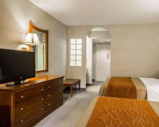 Rodeway Inn & Suites Cherokee On the River - Cherokee - 5