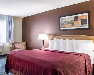 Travelodge by Wyndham Fargo - Fargo - 2