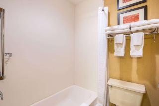 Quality Inn York - 1