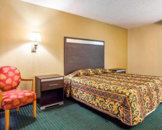 Rodeway Inn Mount Laurel Hwy 73 - 4