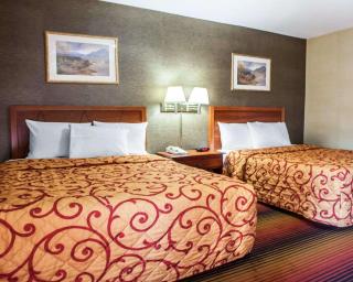Rodeway Inn Jersey City North - 1