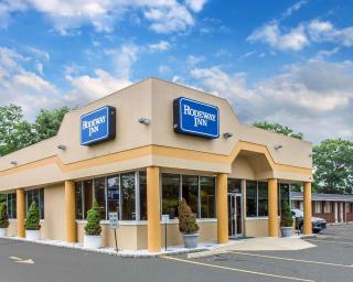 Rodeway Inn MacArthur Airport - Ronkonkoma - 0