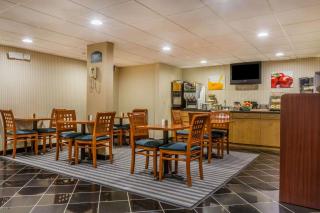 Quality Inn Hyde Park - Poughkeepsie North - 1