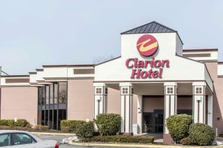 Clarion Hotel & Conference Center - Ronkonkoma - 8