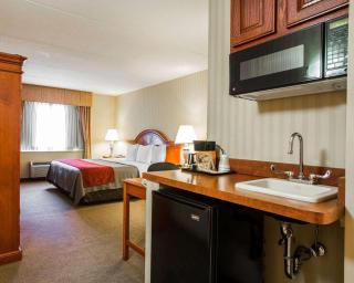 Holiday Inn Express & Suites Hawthorne - Elmsford North by IHG - Hawthorne - 2