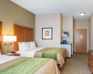 Comfort Inn & Suites West Chester - North Cincinnati - 1