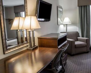 Copley Inn & Suites - Akron - 3