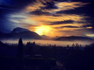 Highland Self Catering Retreat With Stunning Views - 7