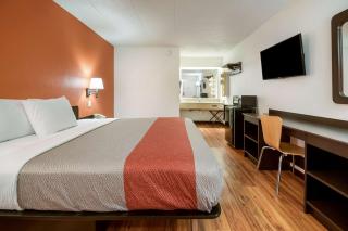 Motel 6-Grove City, OH - Grove City - 7