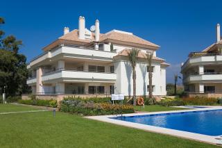 Appt 401-3-Bed-Heaven Beach-Paseo-All year heated pool-Free Bikes - 9
