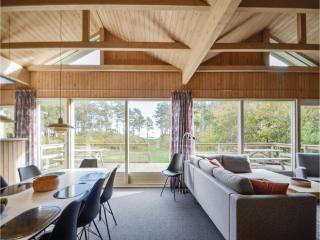 Four-Bedroom Holiday Home In Ebeltoft - Ebeltoft - 5