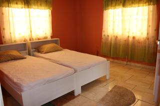 Happy Holidays Style Residences - 7