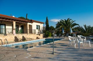Hermes Villa - Coral Bay - 4