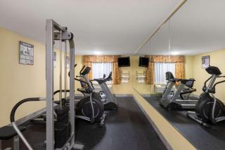 Baymont by Wyndham Fort Dodge - Fort Dodge - 6