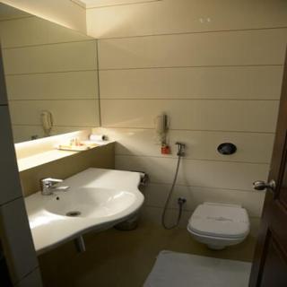 Hotel Heritage Inn - 3