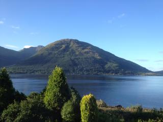 The Lodge on the Loch by OYO - Onich - 7