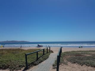 Departamento a pasos del borde costero en condominio privado - La Serena - 1