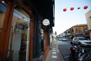 The Rommanee Classic Guesthouse - Phuket - 5